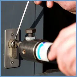 State Locksmith Services Riverside, CA 909-256-7113 - 2-cheap-locksmith
